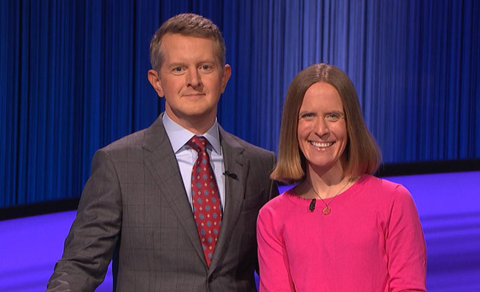 Jen Petro-Roy (CHS '00) competes on Jeopardy!